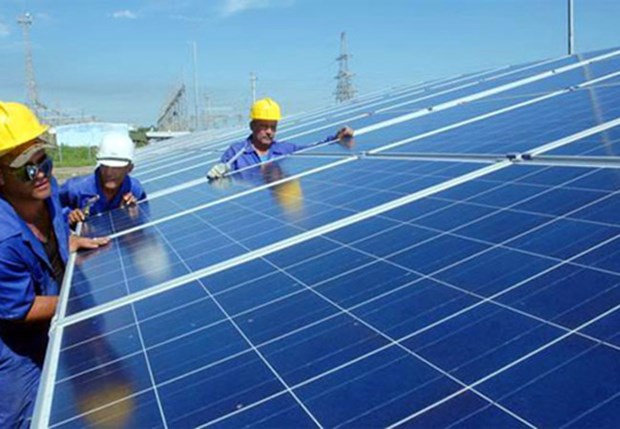 印度塔塔集团在平福省投资建设100兆瓦太阳能光伏发电站 hinh anh 1
