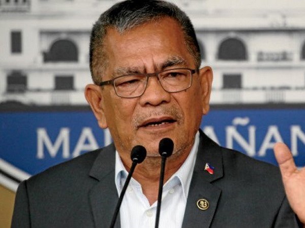 菲律宾：杜特尔特解除涉腐内政部长职务 hinh anh 1