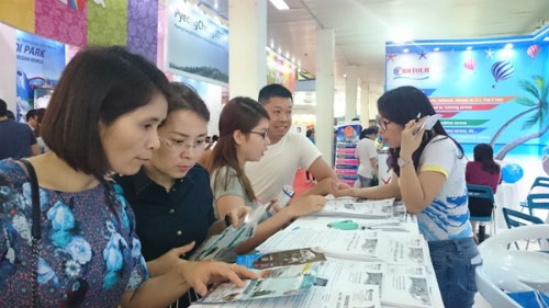 2017越南国际旅游展为刺激夏秋季旅游作出贡献 hinh anh 1