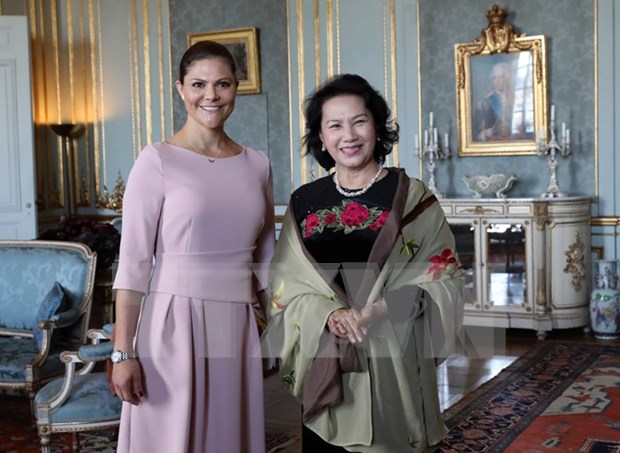 越南国会主席阮氏金银会见瑞典女王储维多利亚▪爱丽丝▪黛西蕾 hinh anh 1