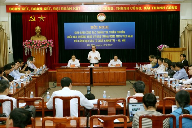 2017年越南祖国阵线中央委员会开展五个领域监督检查 hinh anh 2
