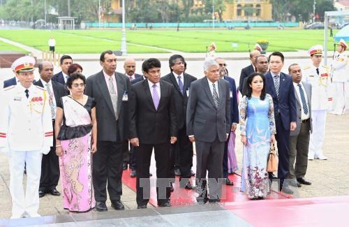 斯里兰卡总理圆满结束对越正式访问 hinh anh 1