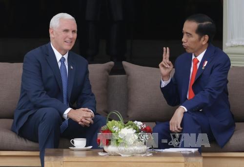 美国副总统迈克尔·彭斯对印度尼西亚进行访问 hinh anh 1