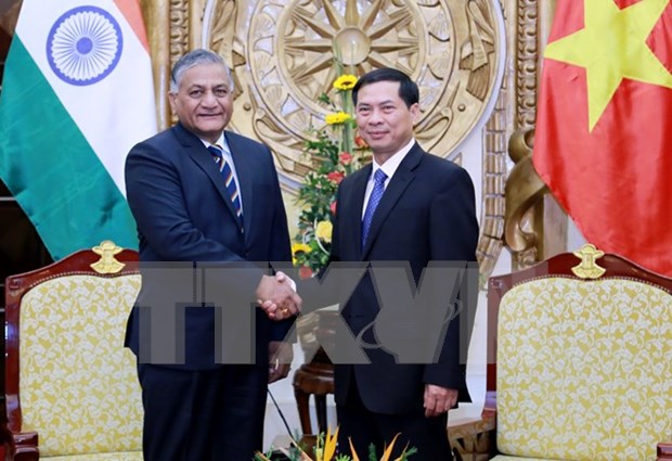 越南副外长裴青山会见印度外交国务部长库马尔·辛格 hinh anh 1