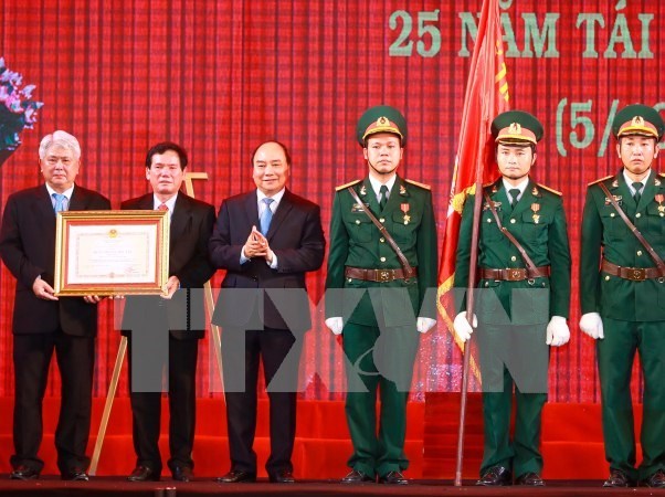 阮春福总理：茶荣省应致力成为适应气候变化的示范省份 hinh anh 1