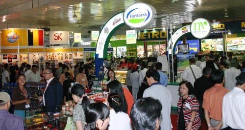 近40个国家和地区参加2017年越南国际食品及酒店展览会 hinh anh 1