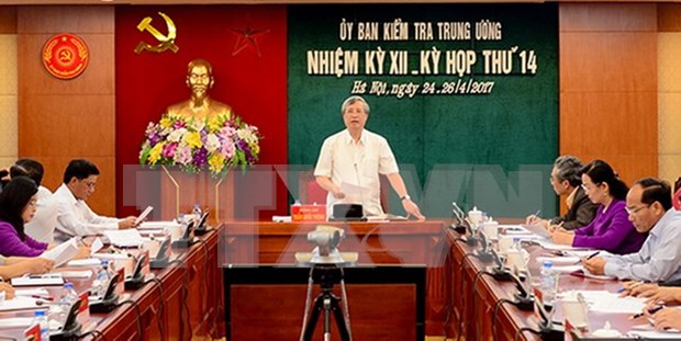越共中央检查委员会第十四次会议决定对部分个人进行纪律处分 hinh anh 1