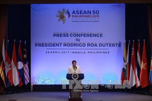 菲律宾总统杜特尔特发表东盟主席声明 hinh anh 1