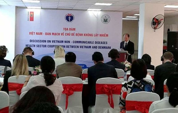 越南与丹麦加强合作 有效预防非传染性疾病 hinh anh 1