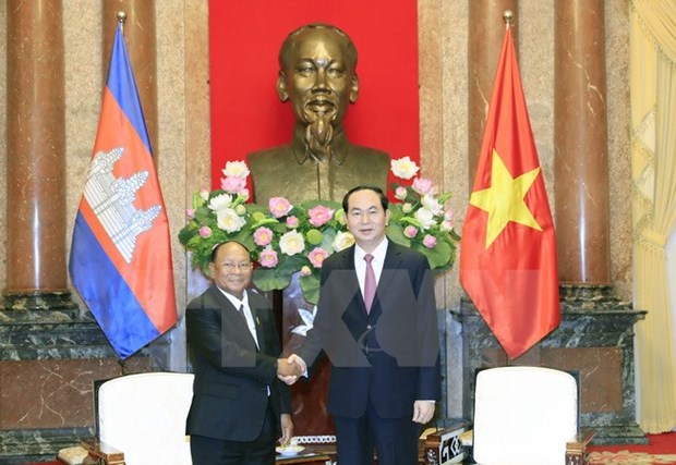 越南国家主席陈大光会见柬埔寨国会主席韩桑林 hinh anh 1