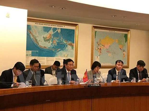 政府副总理王廷惠对印尼进行工作访问 hinh anh 2
