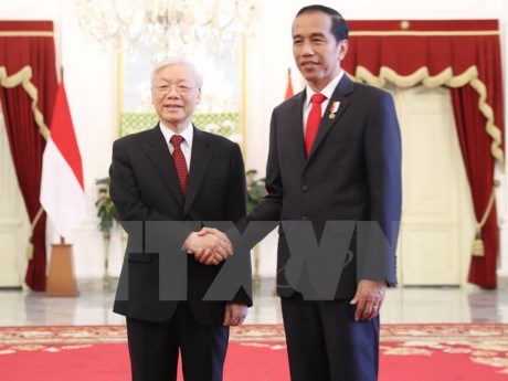 阮富仲总书记致电感谢印度尼西亚总统佐科·维多多 hinh anh 1