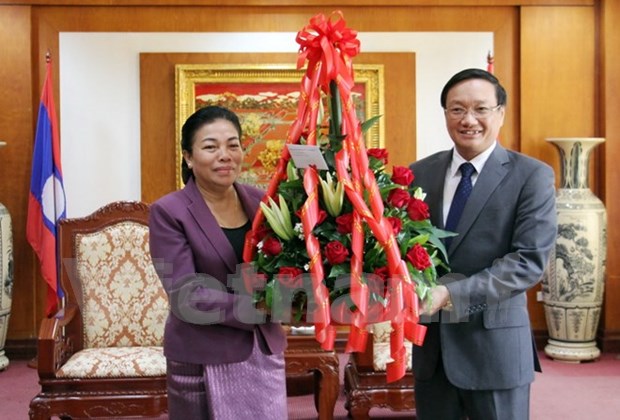 老挝人民革命党中央对外部祝贺越南国庆72周年 hinh anh 1
