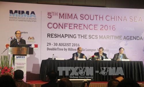 越南出席马来西亚东海问题国际会议 hinh anh 1