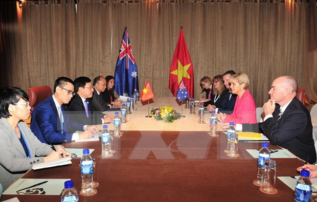 越南外交部长范平明会见澳大利亚外长毕晓普 hinh anh 2