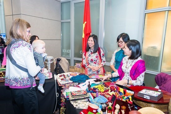 越南驻美国大使馆参加冬季展 推介越南文化 hinh anh 1
