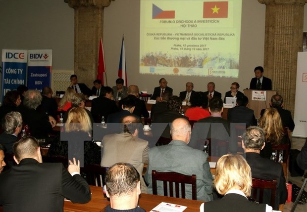 越南与捷克贸易投资促进研讨会在捷克举行 hinh anh 1
