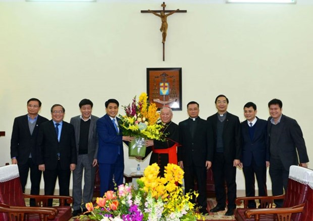 越南领导人春节前走访宗教团体和宗教活动场所 hinh anh 1