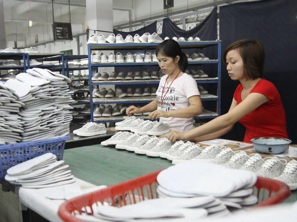 2018年越南鞋业提出出口额达200亿美元的目标 hinh anh 1