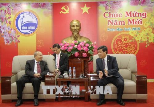 柬埔寨宗教事务部代表团访问平阳省 hinh anh 1