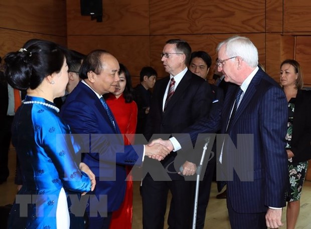 越南政府总理造访怀卡托大学 圆满结束对新西兰的正式访问 hinh anh 1