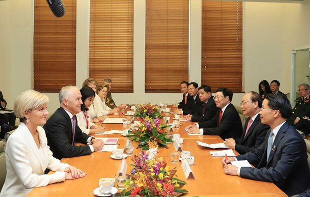 越南政府总理阮春福与澳大利亚总理马尔科姆·特恩布尔举行会谈 hinh anh 1