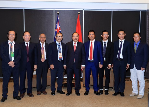 政府总理阮春福会见在澳越南企业家和科学家代表 hinh anh 2