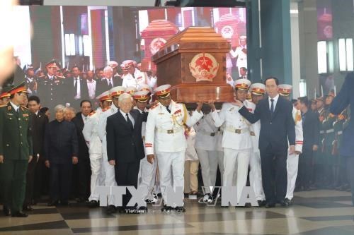 世界各国代表沉痛悼念越南前总理潘文凯 hinh anh 2