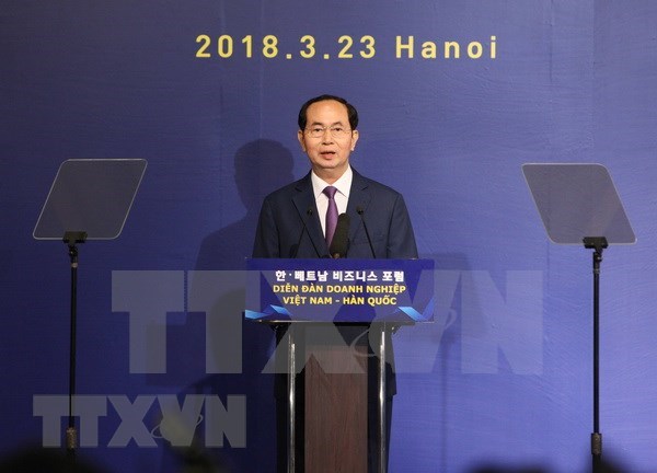 越南国家主席陈大光： 越南与韩国合作关系的未来依赖两国企业界的远见以及奋发向上、灵活、创新精神 hinh anh 2