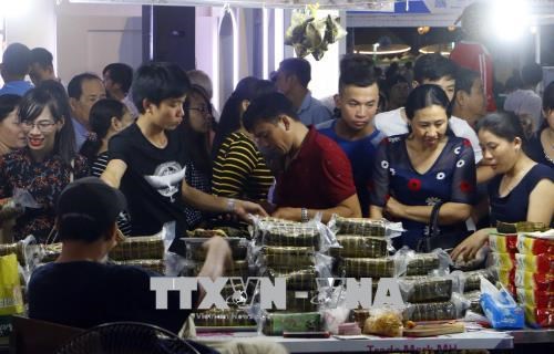 第七届南部民间糕饼节在芹苴市举行 hinh anh 2