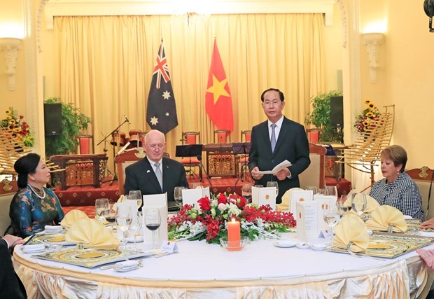 越南国家主席陈大光举行宴会 欢迎澳大利亚总督科斯格罗夫访问 hinh anh 2