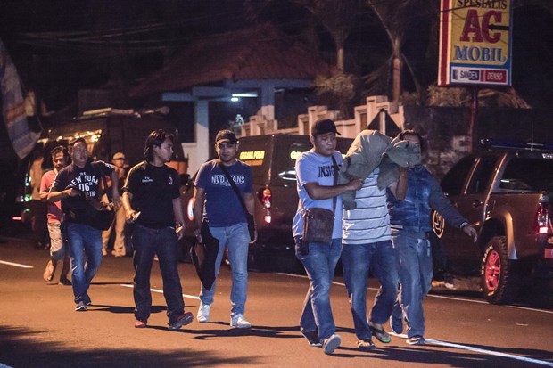 印尼警方逮捕与IS有关联的恐怖团伙 hinh anh 1