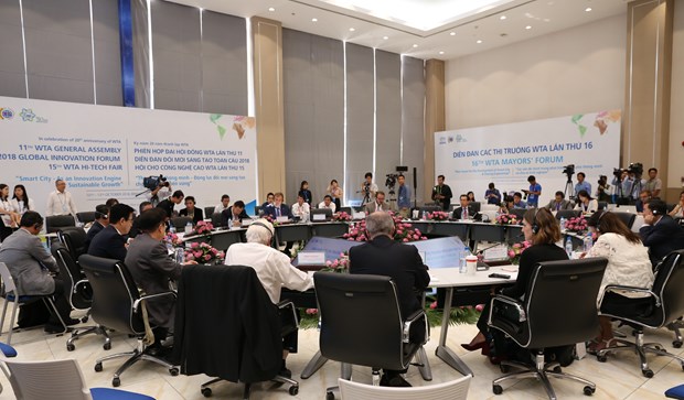 世界科技城市联盟第16届市长论坛在平阳省举行 hinh anh 1