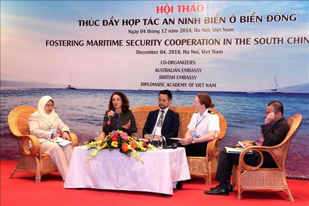 “推动东海海上安全合作”研讨会在河内举行 hinh anh 1