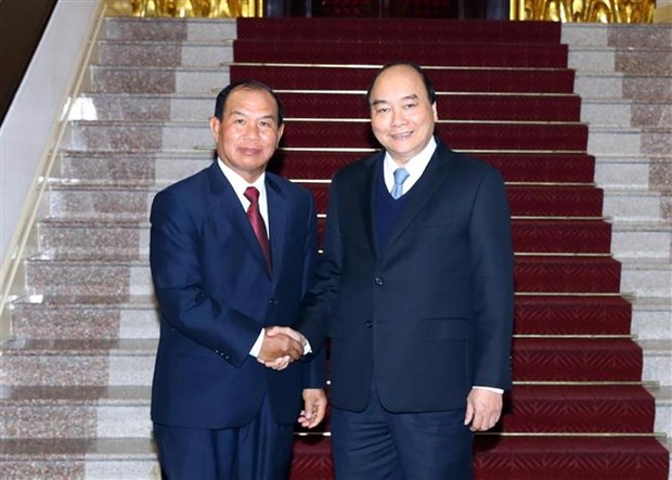 越南政府总理阮春福会见老挝司法部部长 hinh anh 1