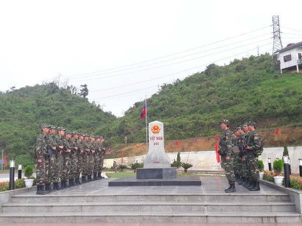 越南与老挝合作维护稳定与发展的边界线 hinh anh 1