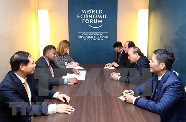 WEF Davos 2019：越南政府总理阮春福会见跨国集团领导 hinh anh 2