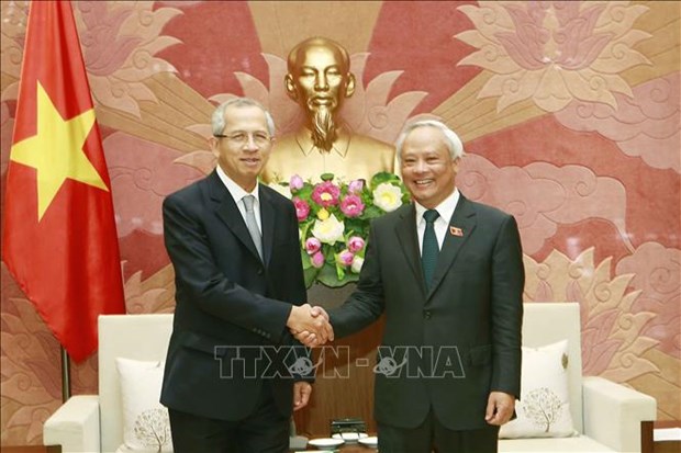 国会副主席汪周刘会见泰国最高法院代表团 hinh anh 1