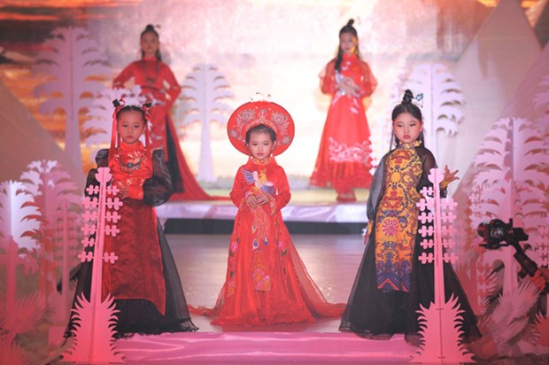 越南国际儿童时尚周将于11月在河内举行 hinh anh 1