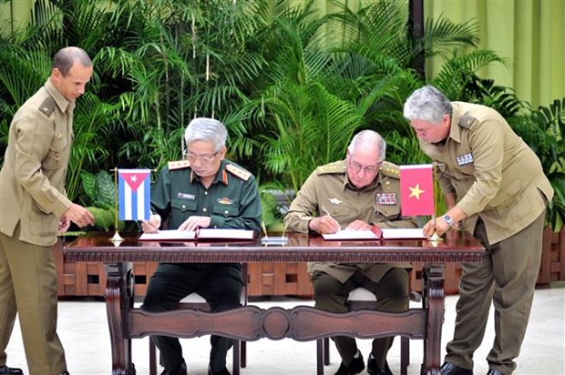 越南国防部副部长阮志咏上将对古巴进行正式访问 hinh anh 1