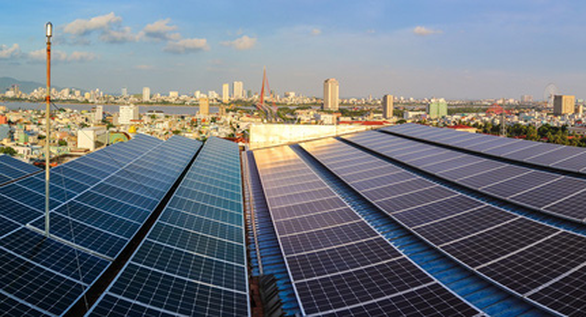 岘港市出售屋顶太阳能的客户数量位居中部和西原地区第一 hinh anh 1