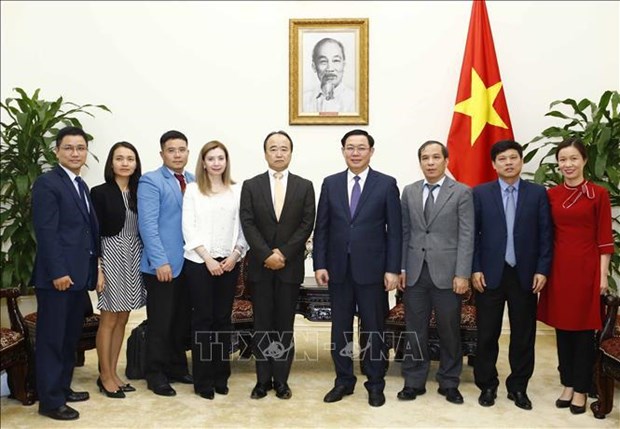 王廷惠副总理：鼓励拥有全球商品分销系统的外国投资商来越投资 hinh anh 1