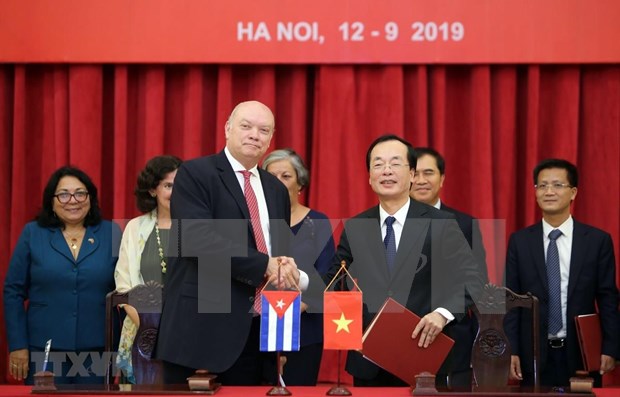 越南与古巴政府间联合委员会第37次会议闭幕 hinh anh 1