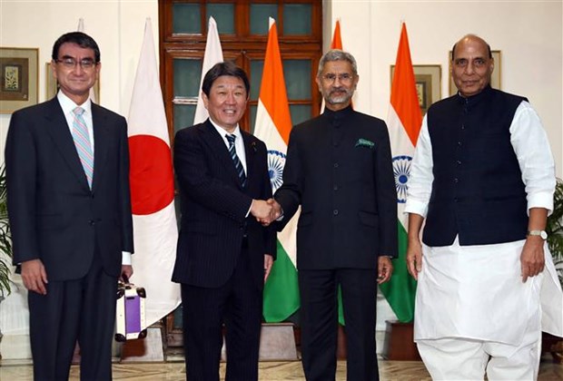 日本和印度承诺与东盟合作 为地区和平与繁荣做出贡献 hinh anh 1