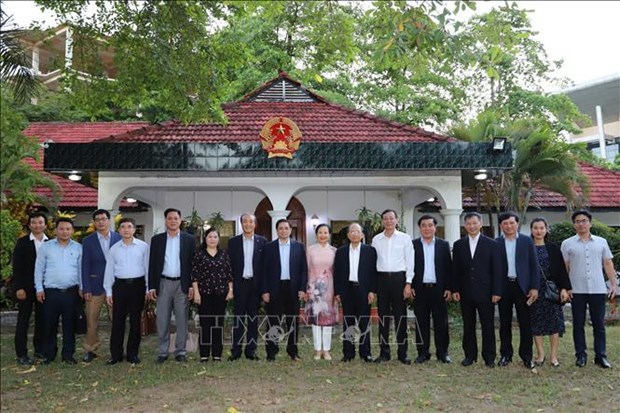 越南共产党高级代表团对坦桑尼亚进行工作访问 hinh anh 2