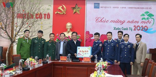 越南海警第一警区举行“海洋岛屿迎春”活动 hinh anh 1