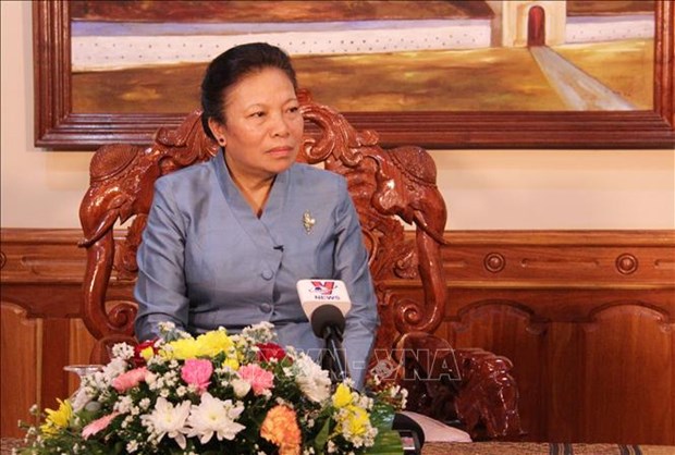老挝中央对外部部长顺通•赛雅佳：越南共产党对革命胜利起着决定性作用 hinh anh 1