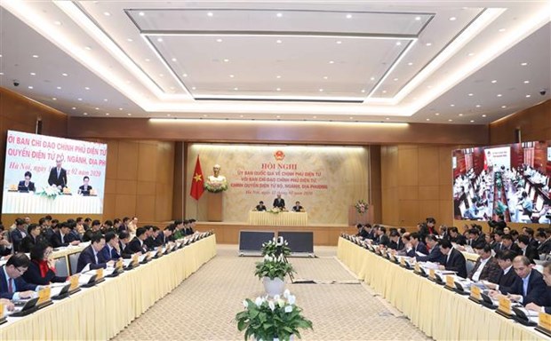 阮春福总理：越南拥有多家先进的电信和信息技术企业有足够能力参与电子政务建设 hinh anh 2