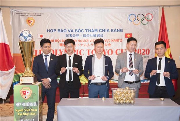 2020年东京杯旅居日本越南人足球大会正式启动 hinh anh 1