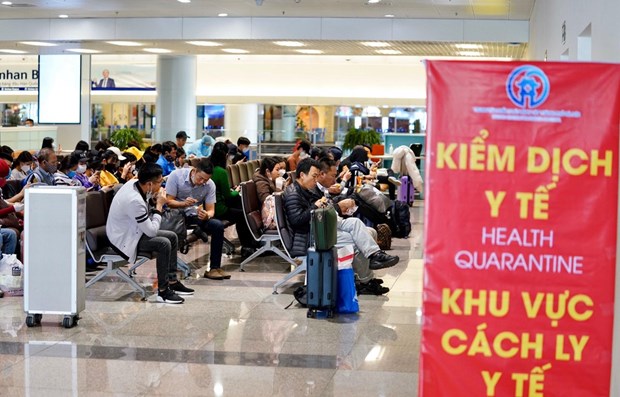新冠肺炎疫情：越南自3月18日起对来自东盟国家的所有乘客实行集中隔离措施 hinh anh 1
